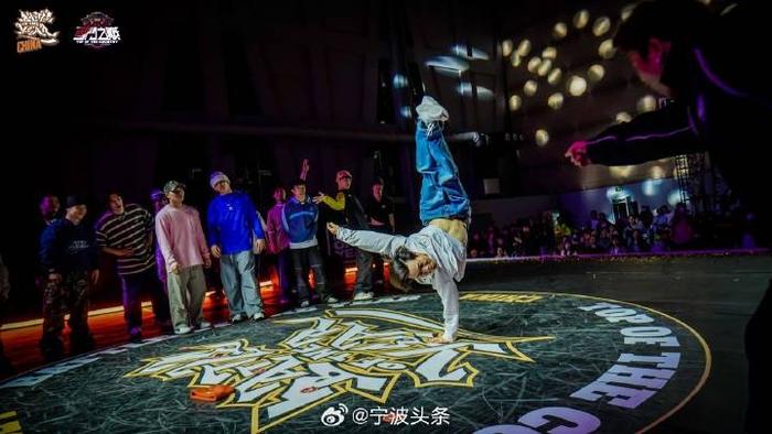 爱游戏体育在线入口-TOP世界街舞全球总决赛落幕线上赛延续精彩